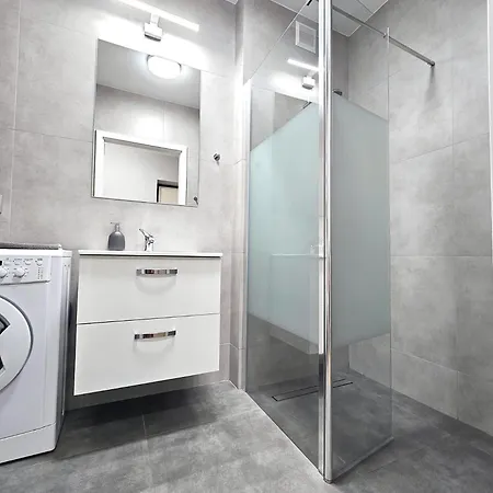 1a Apartment